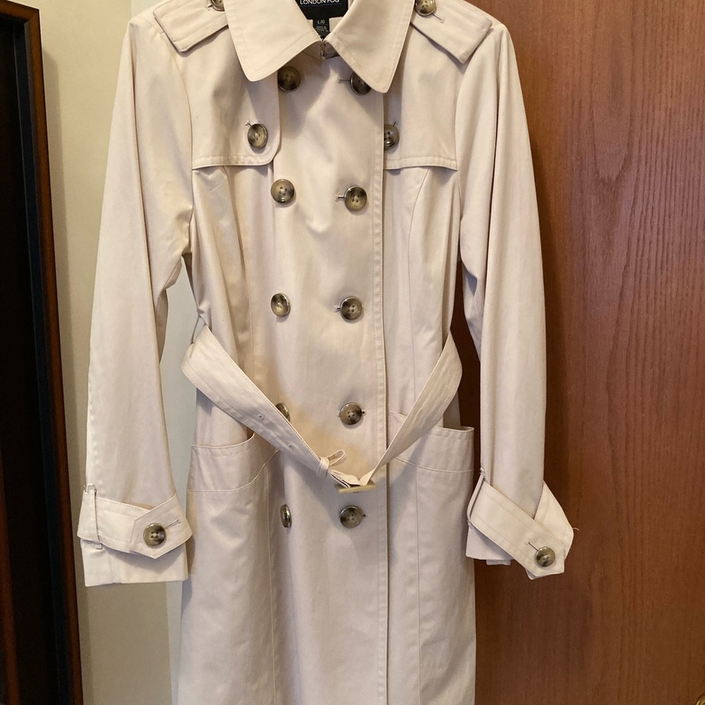 London Fog Beige Trench Coat Double-Breasted Belted